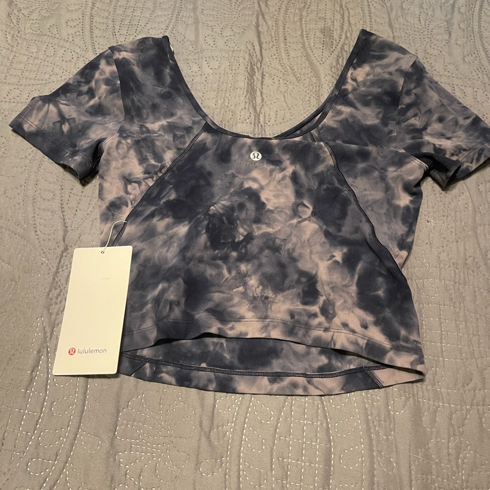 Lululemon Align Tee